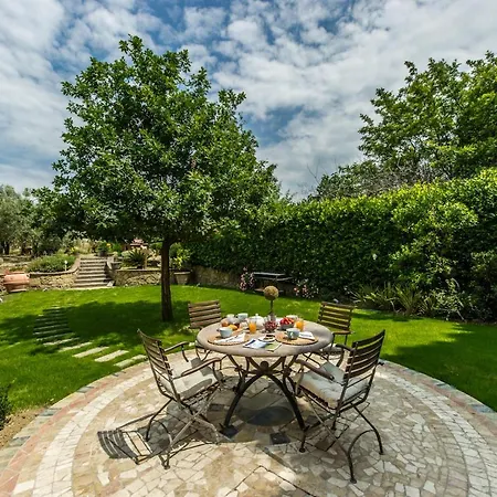Jacuzzi Home Σπίτι διακοπών SantʼAnsano